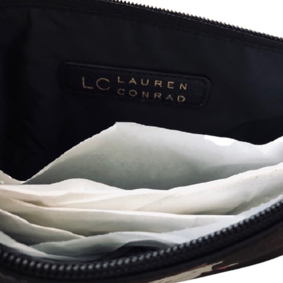 LC LAUREN CONRAD Polar Bear Wristlet Bag Pouch Makeup Clutch Travel Black - Picture 5 of 7